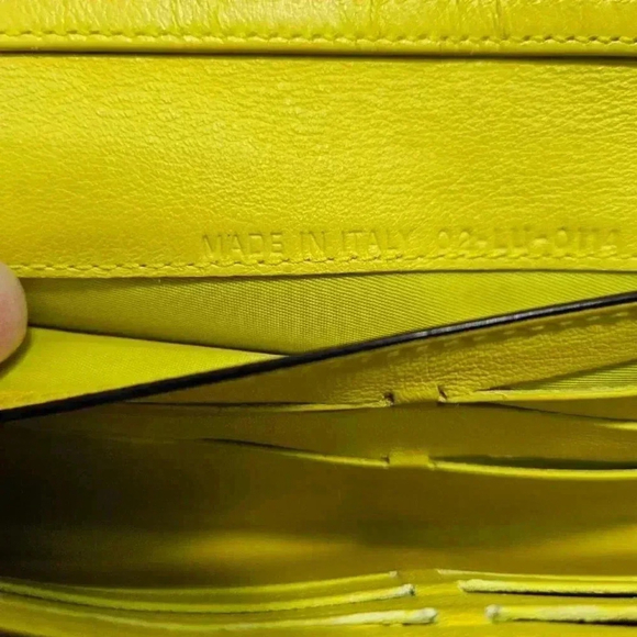 Dior Rencontre Black/Yellow Wallet-On-Chain - Picture 9 of 16